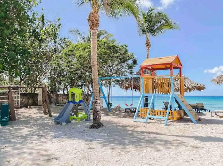 Cadaques Caribe Bayahibe Private Beach La Fragata
